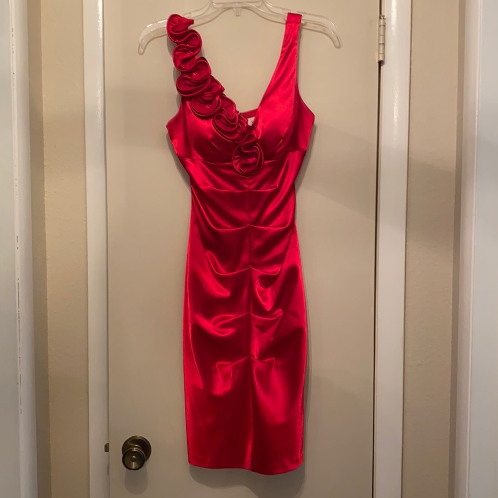 Stunning red cocktail dress